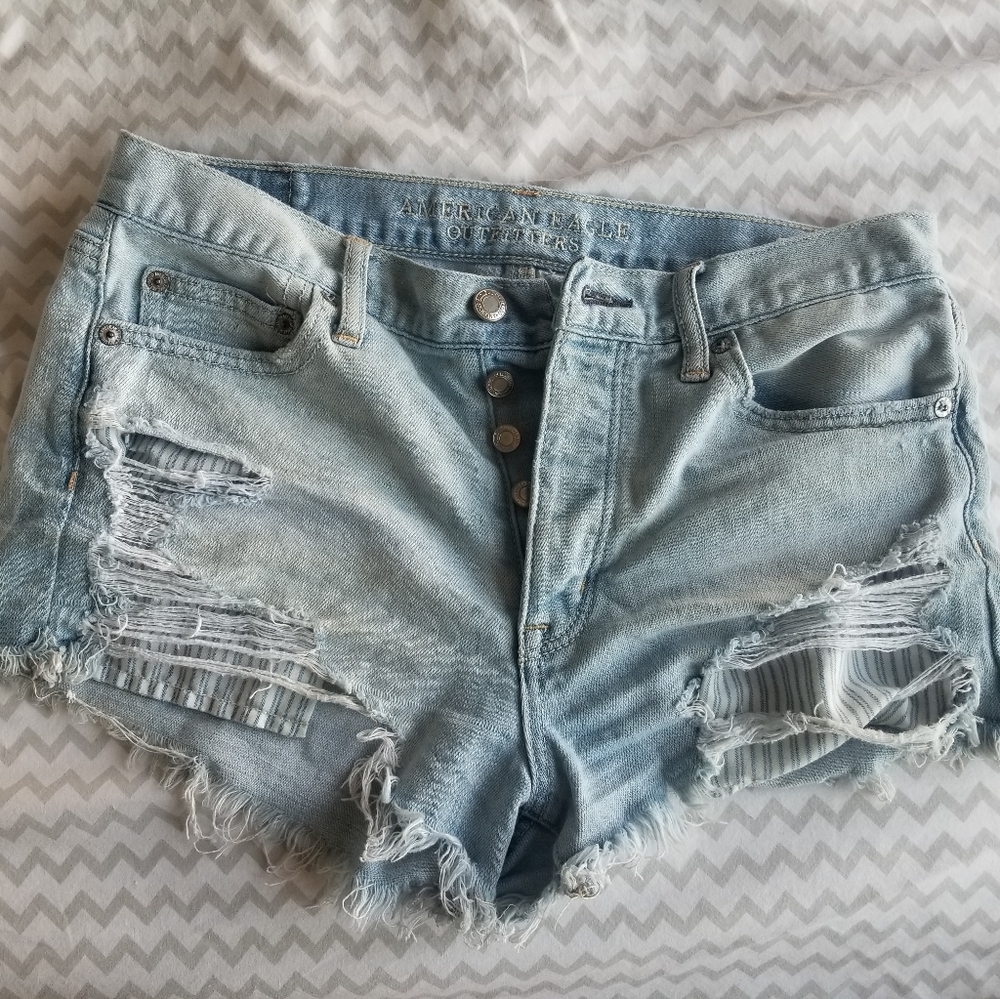 American eagle shorts💜